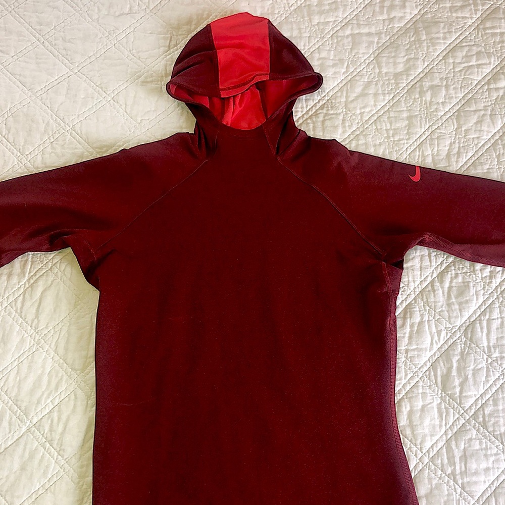 Nike, Dri-Fit Pull-Over hoodie